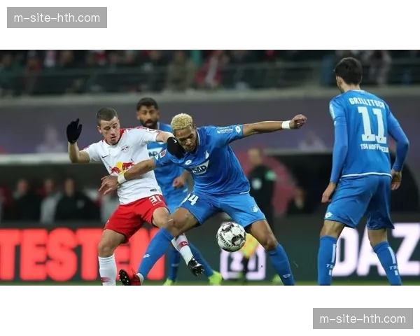 霍芬海姆普罗梅尔中场调度受阻 莱比锡前场压迫限制出球线路